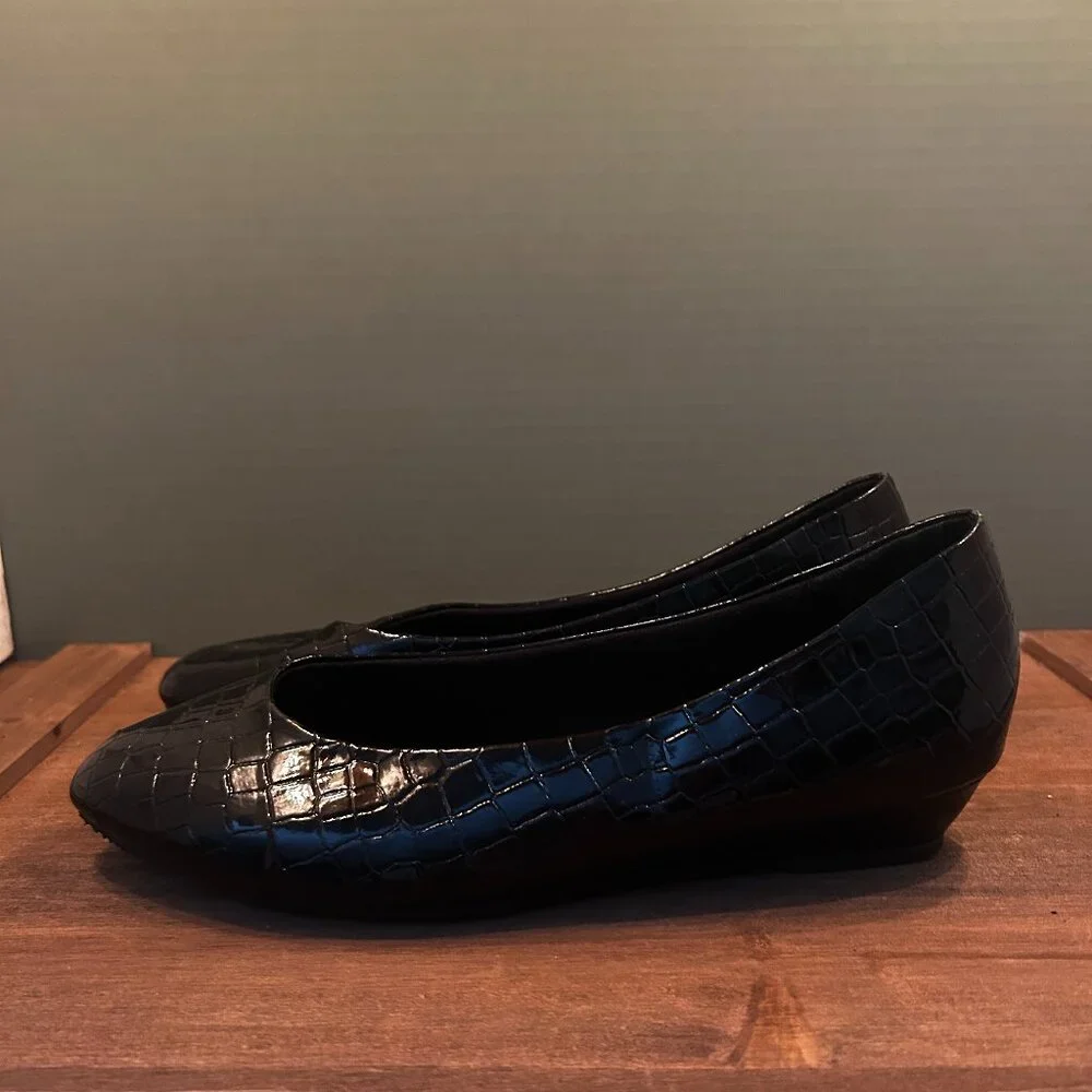 Angel Steps Womens Black Flats Faux Leather Career Casual Size 9.5M